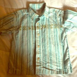 Toddler boys Hawaiian button down short sleeve.